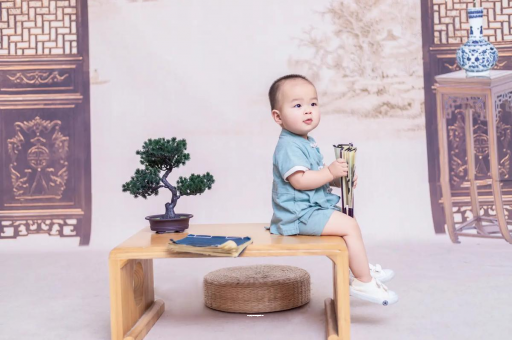 涟源孕妇肚子上的黑线